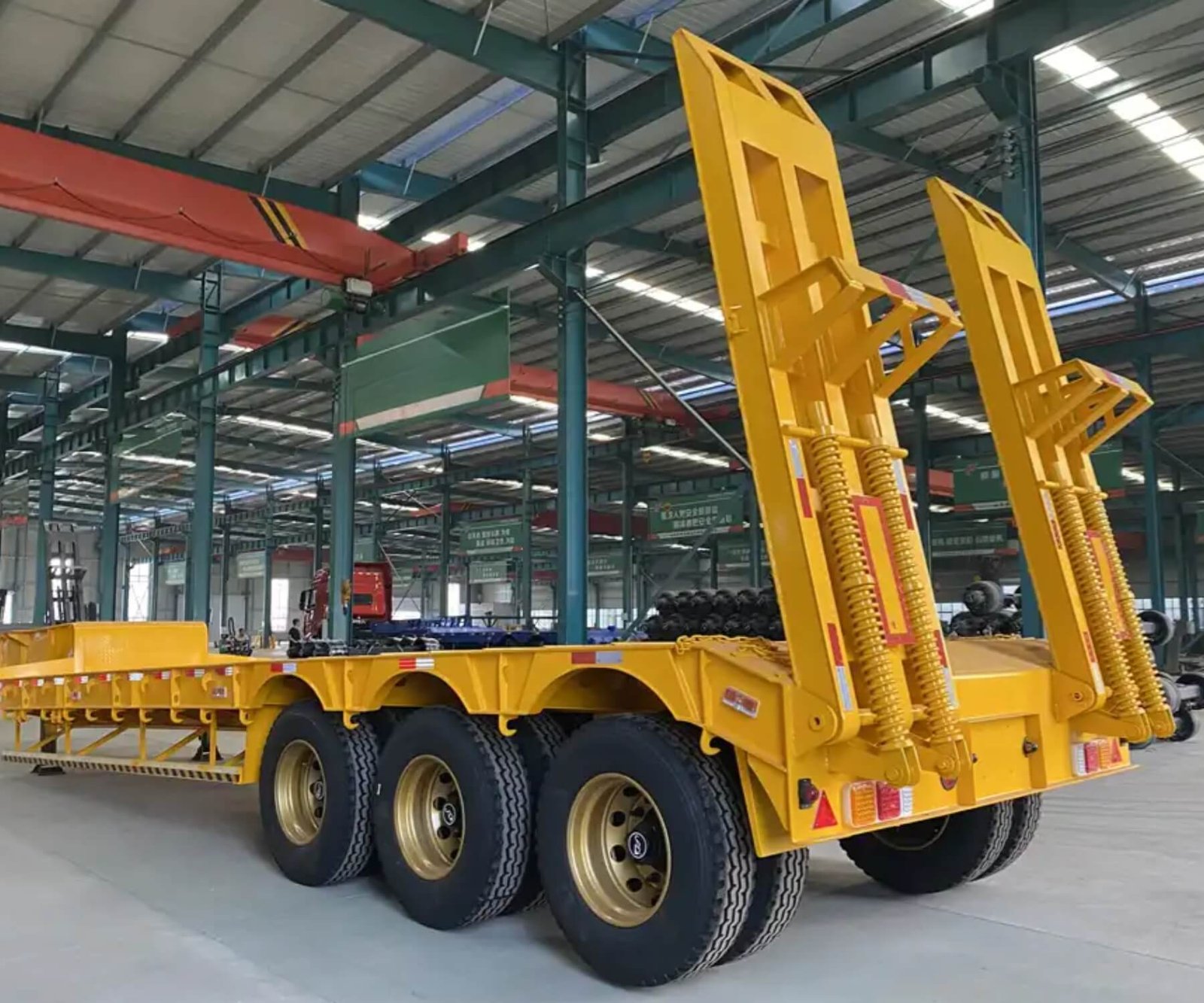 80 Ton Gooseneck Lowboy Trailer For Sale in Uganda - Image 2